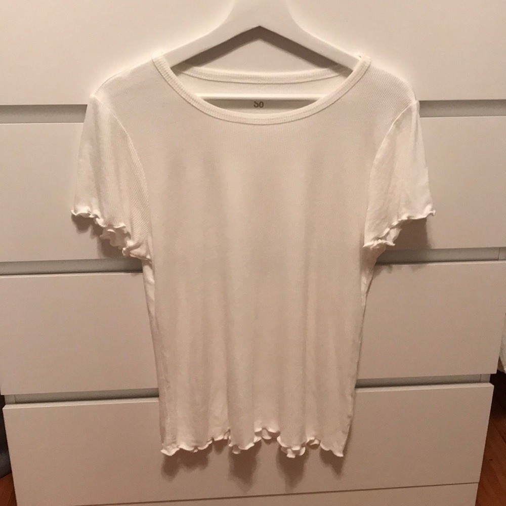 Tee